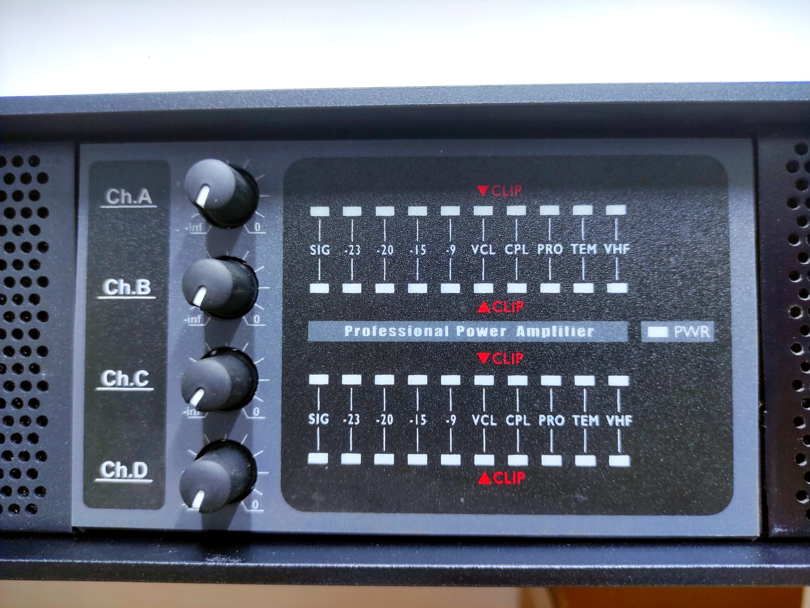  FP20000Q D20K D类DJ功率放大器4频道